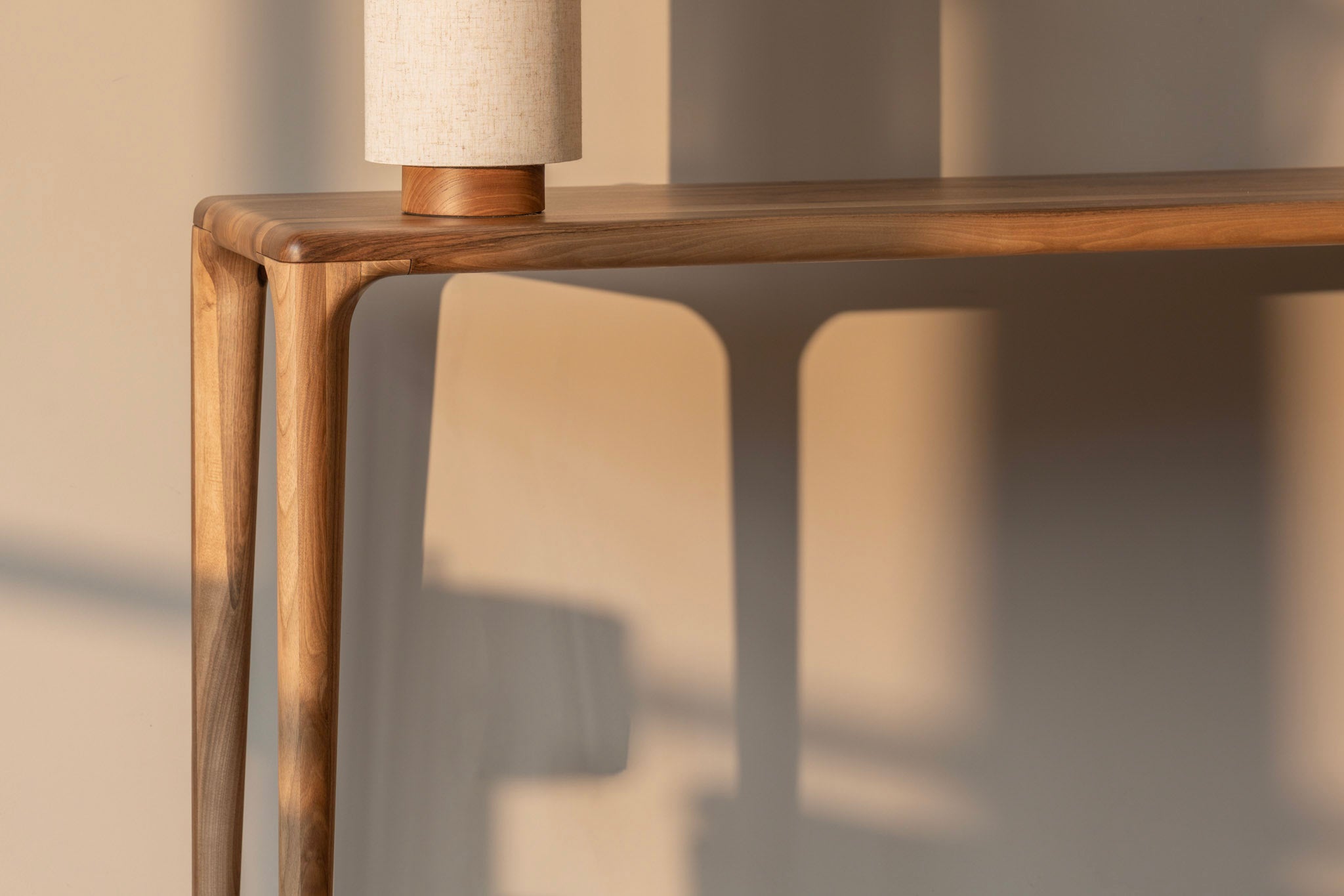 LÜNA | Table Console en Chêne
