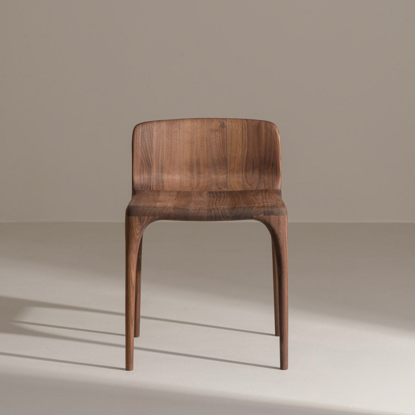 LÜNA Low Chair image 1