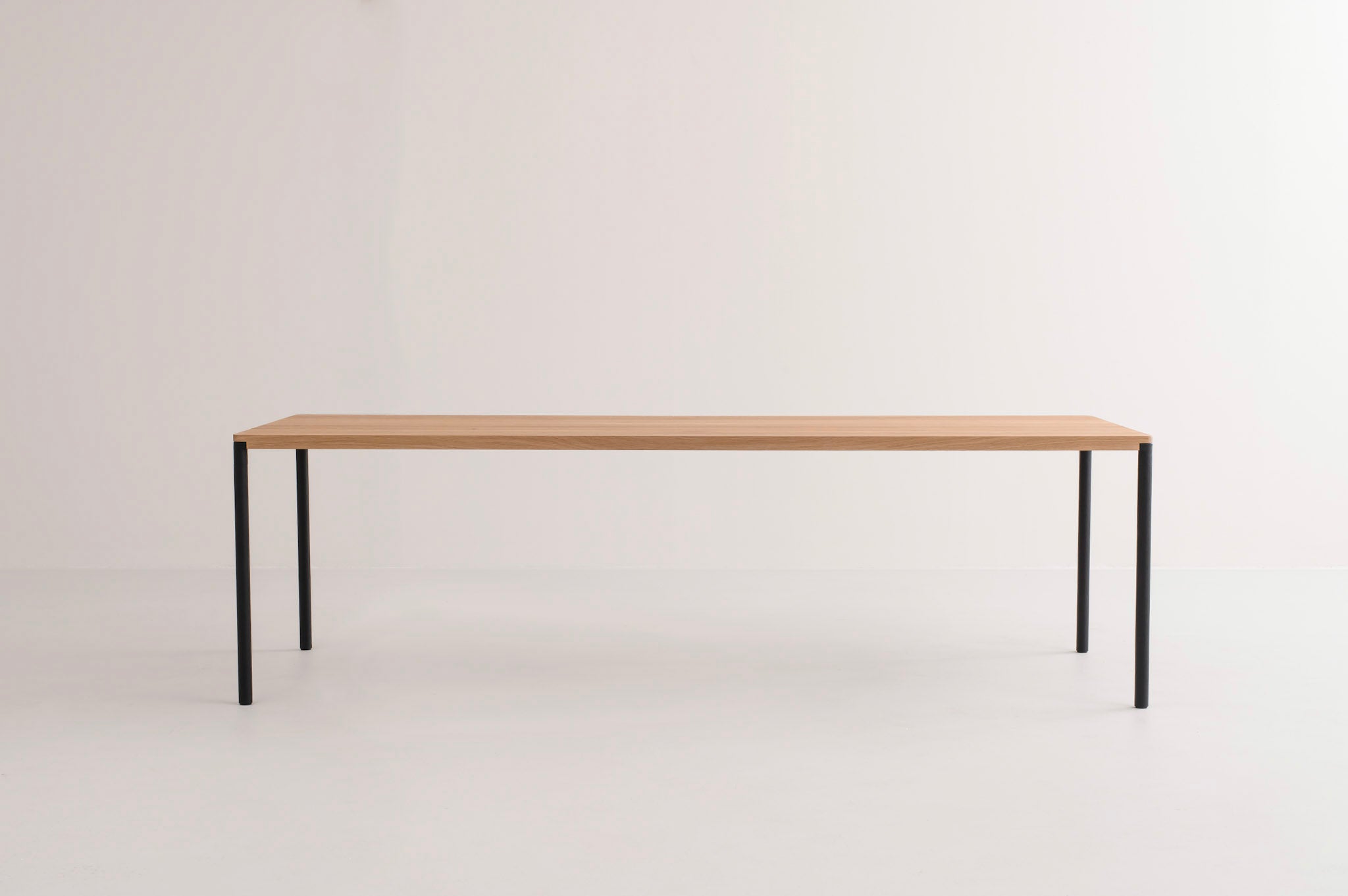 FRANKIE | Oak Dining Table
