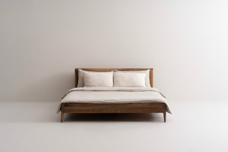 LÜNA | Bedframe