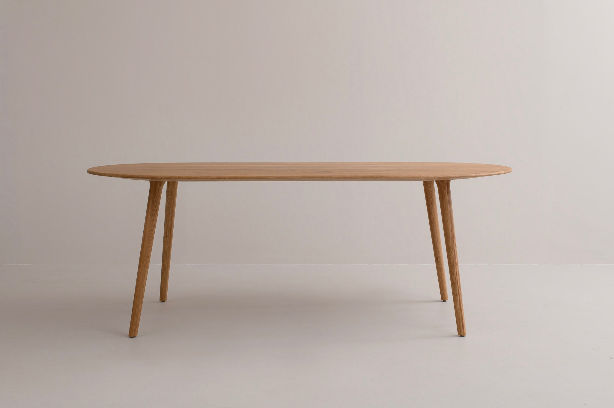 LUCIA Oval Dining Table image 16