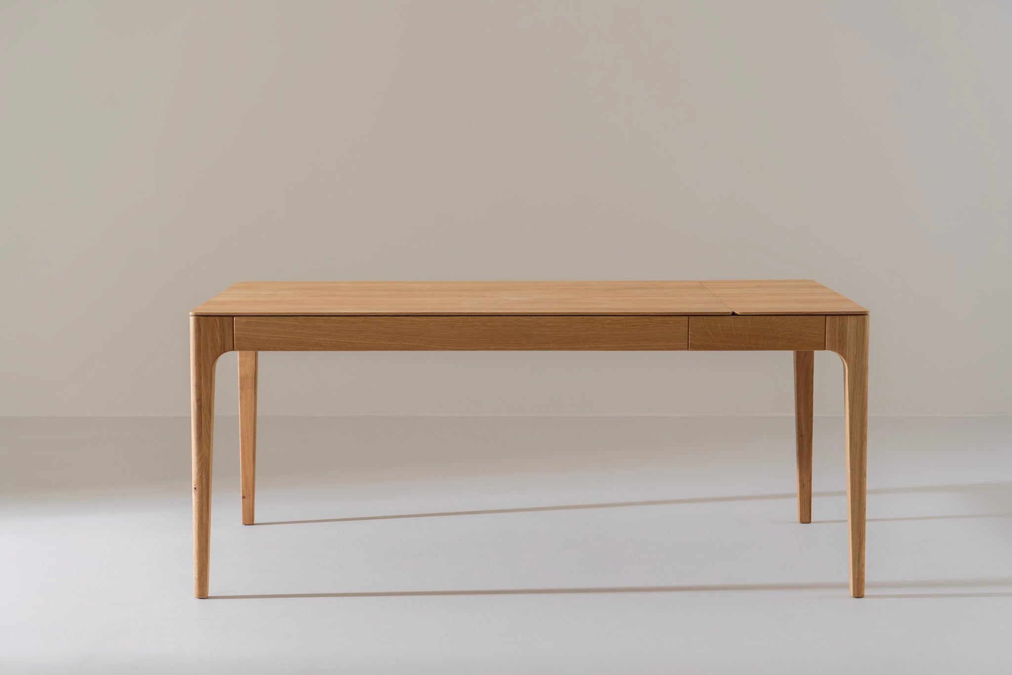 CAROLINA | Oak Extendable Dining Table