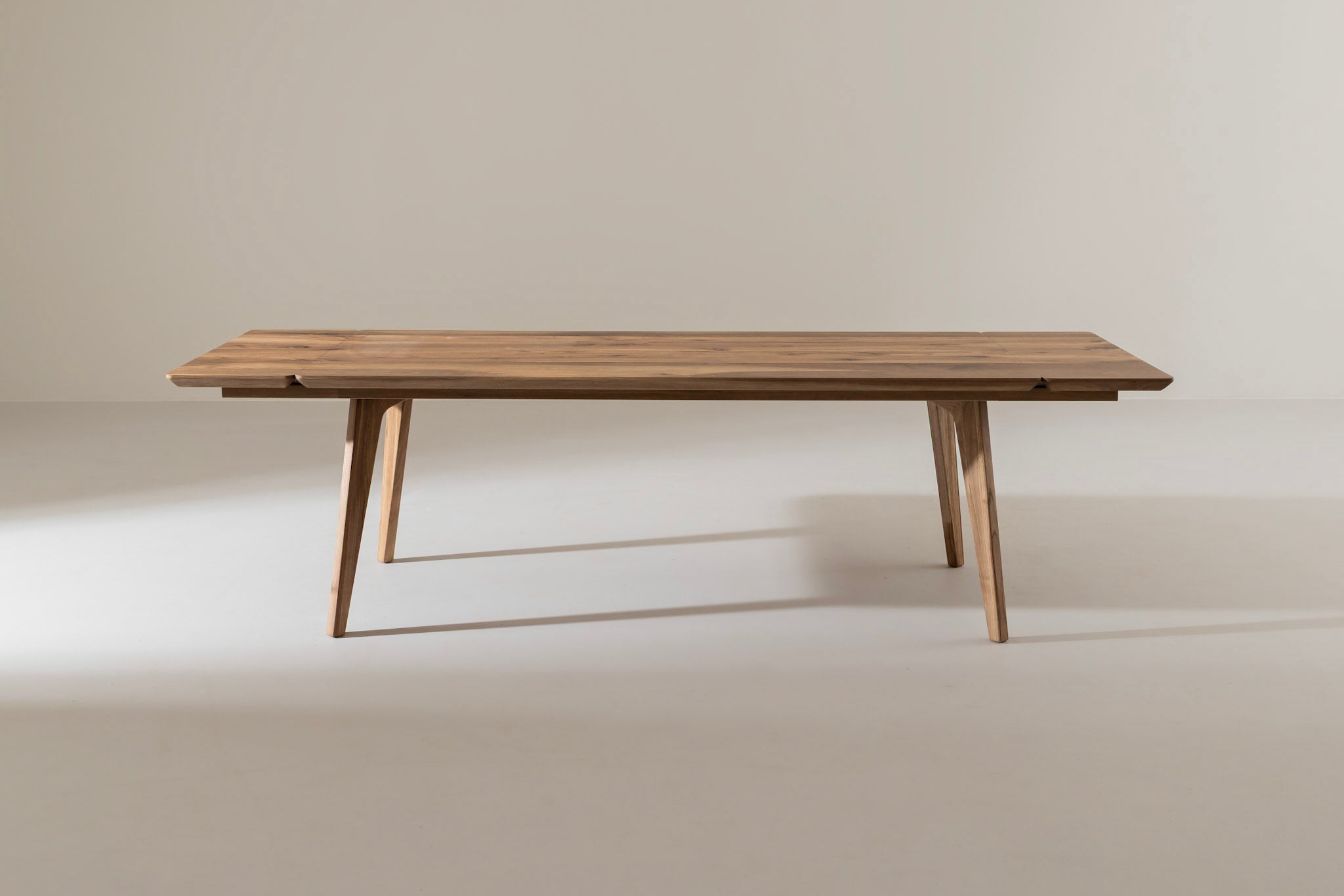 AMBER Walnut Extendable Dining Table