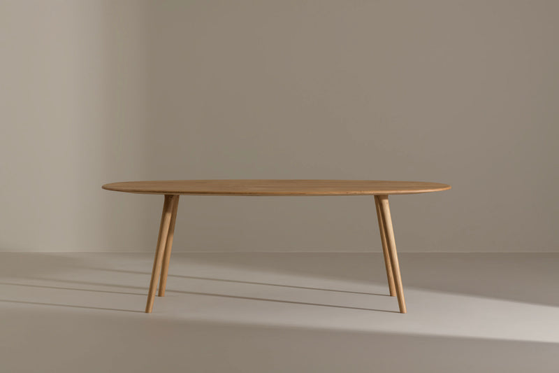 LUCIA Oval Dining Table