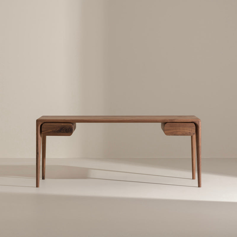 LÜNA Bureau