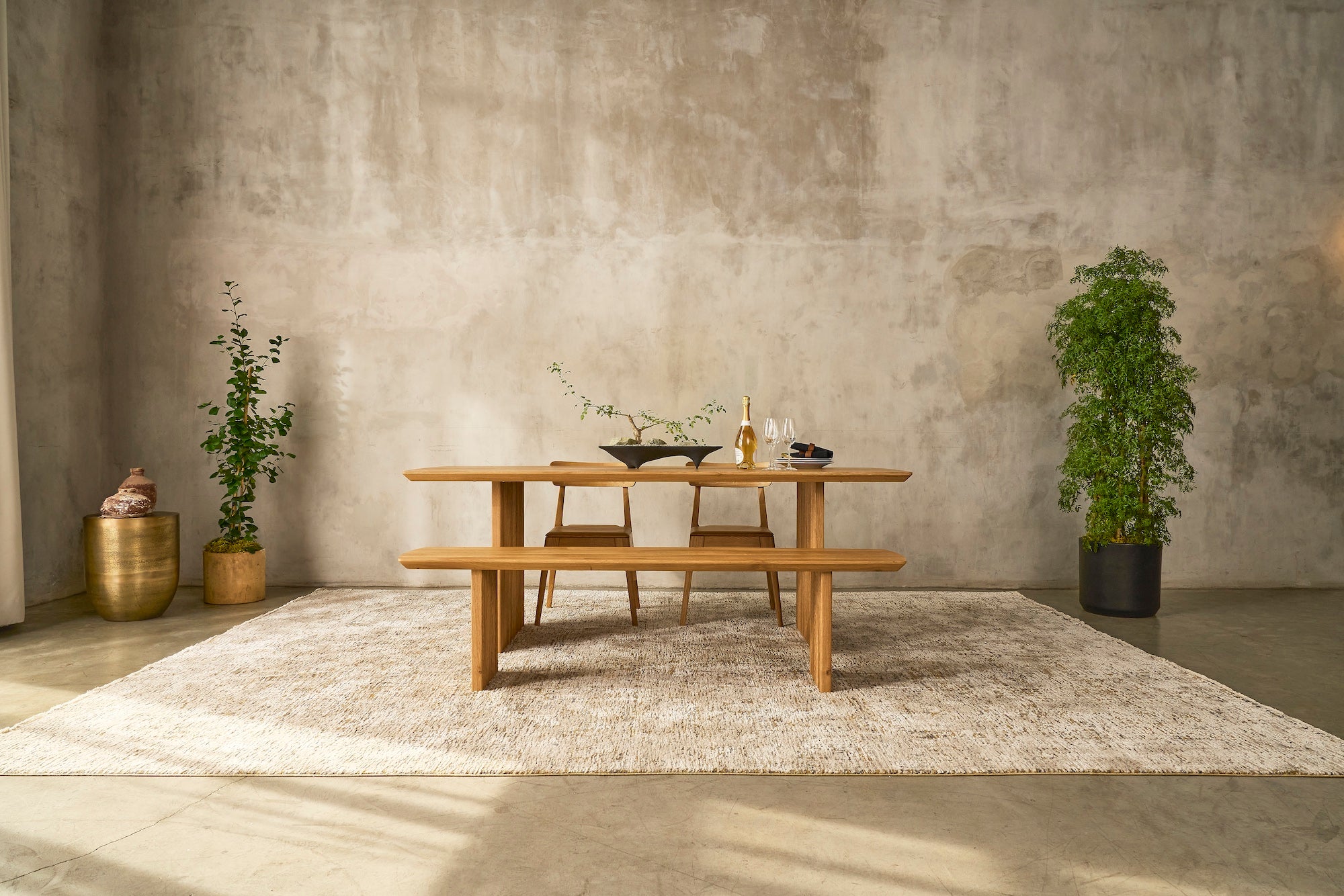 MIOKO | Oak Dining Table