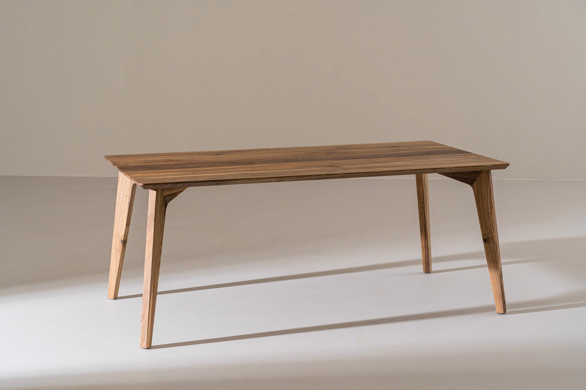 AMBER Walnut Dining Table