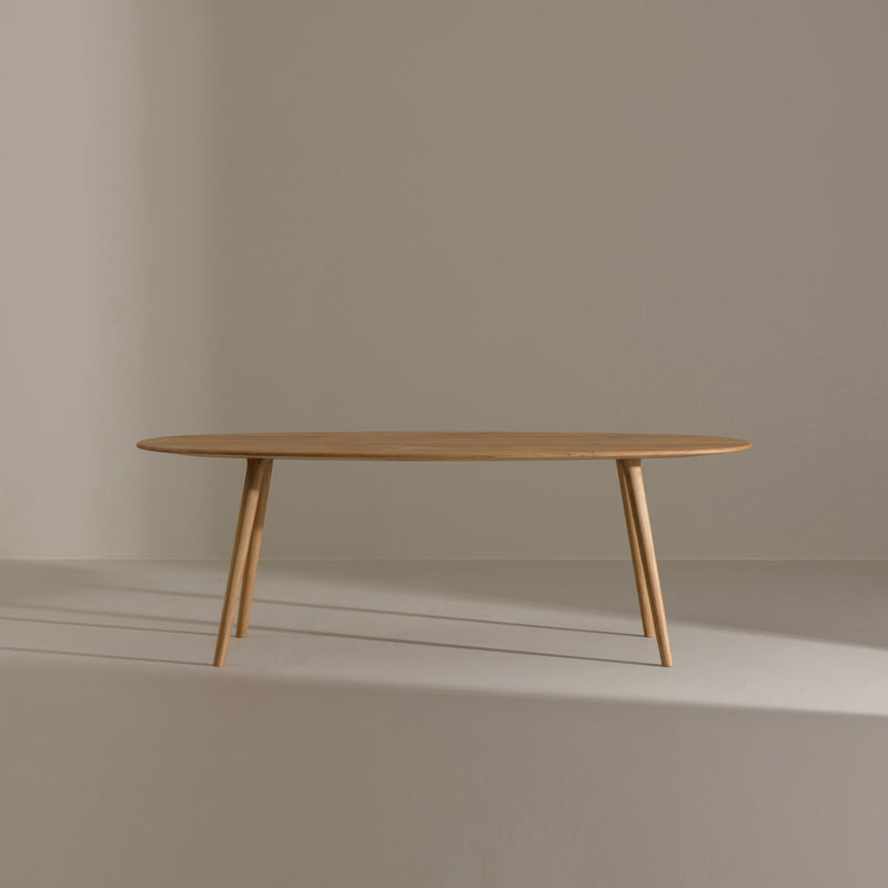 LUCIA Oval Dining Table