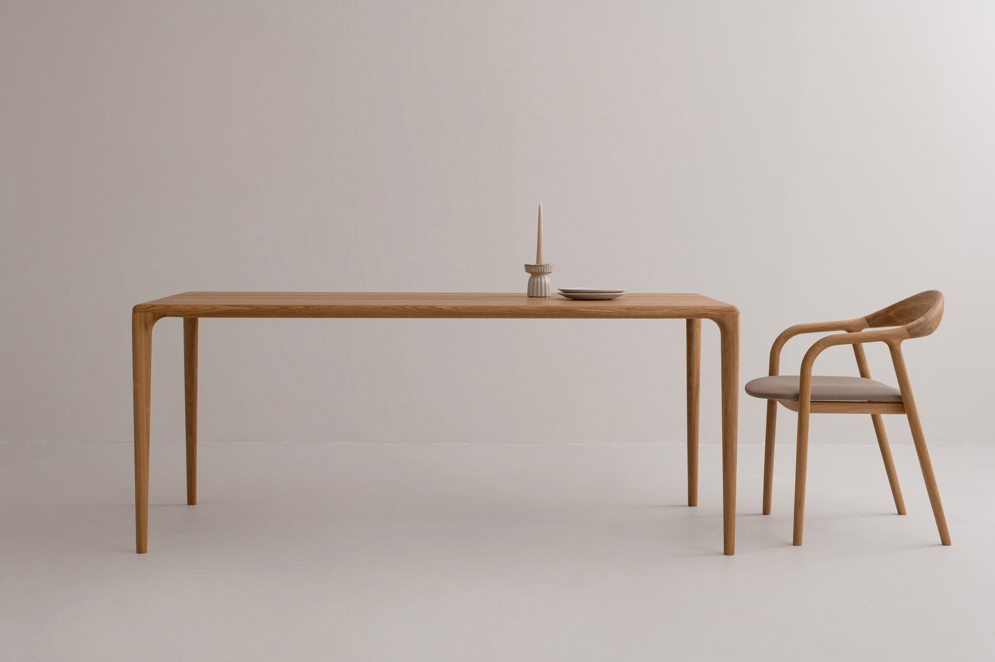 LÜNA Dining Table image 60