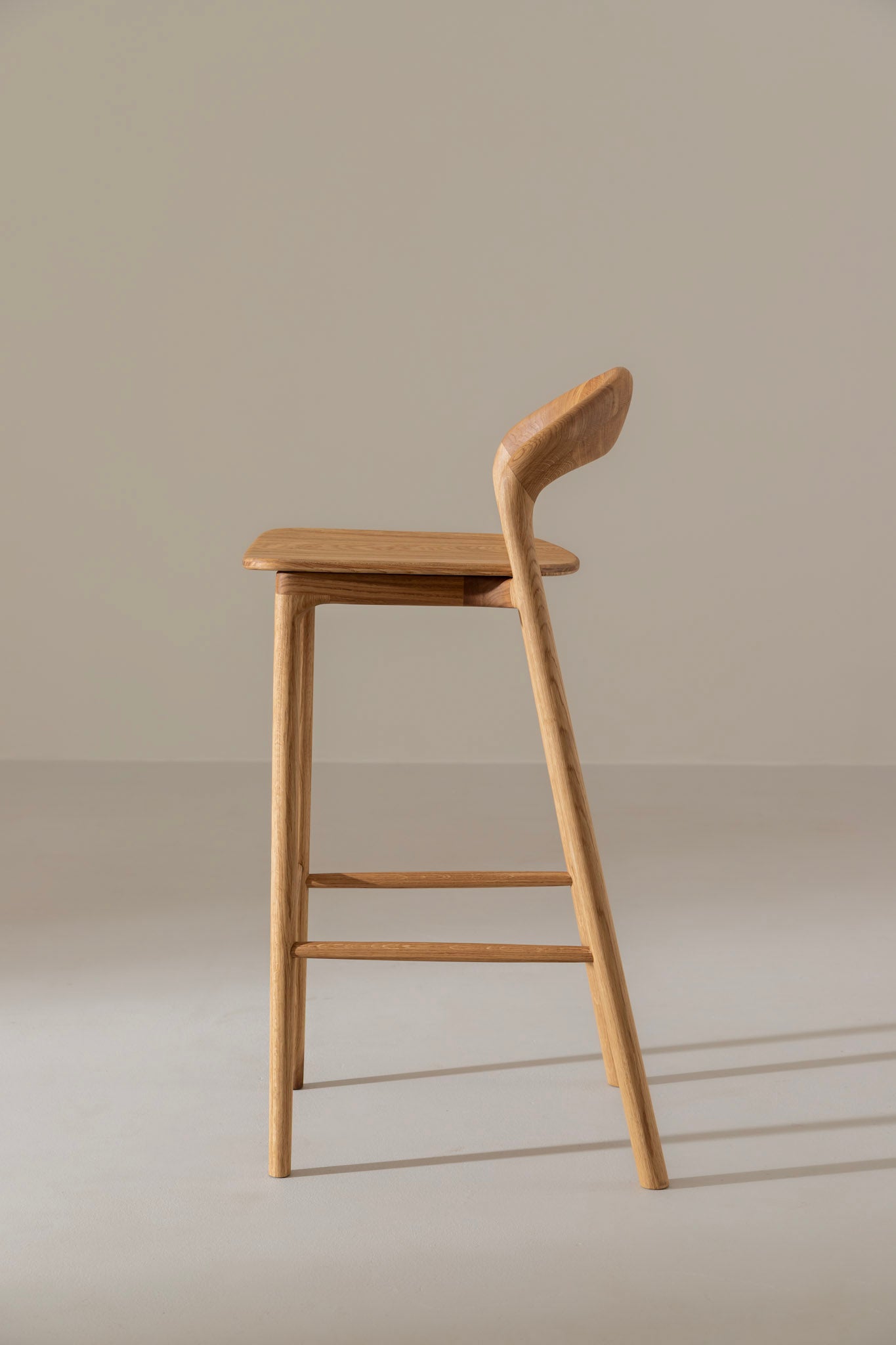 LELA Stool