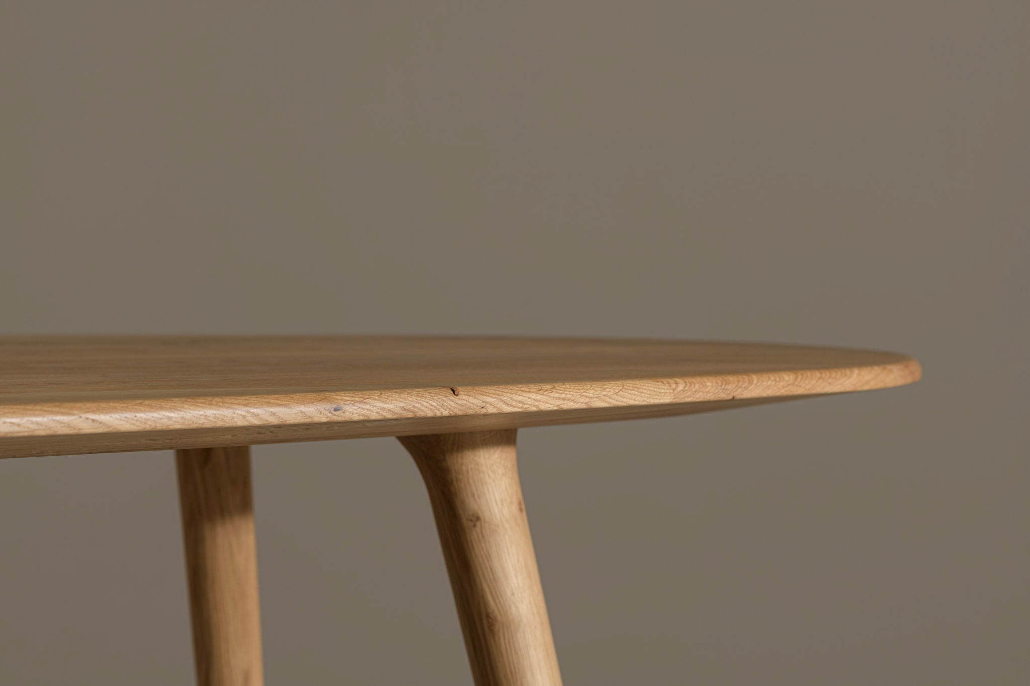 LUCIA Oval Dining Table image 5