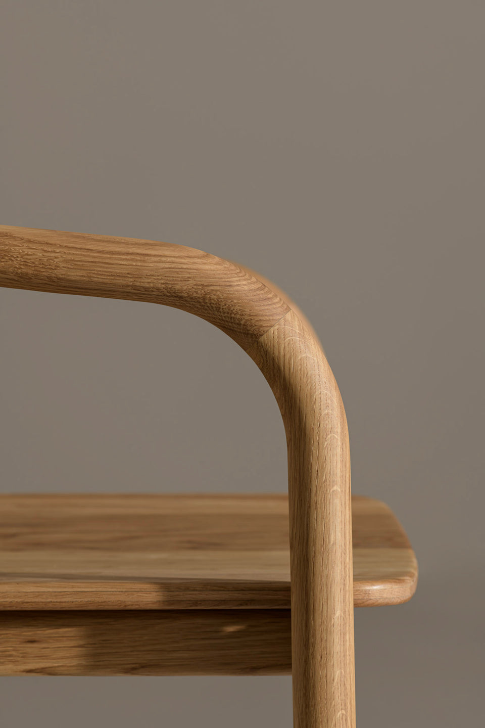 Disponible sur demande dans un large choix de matériaux et de finitions.