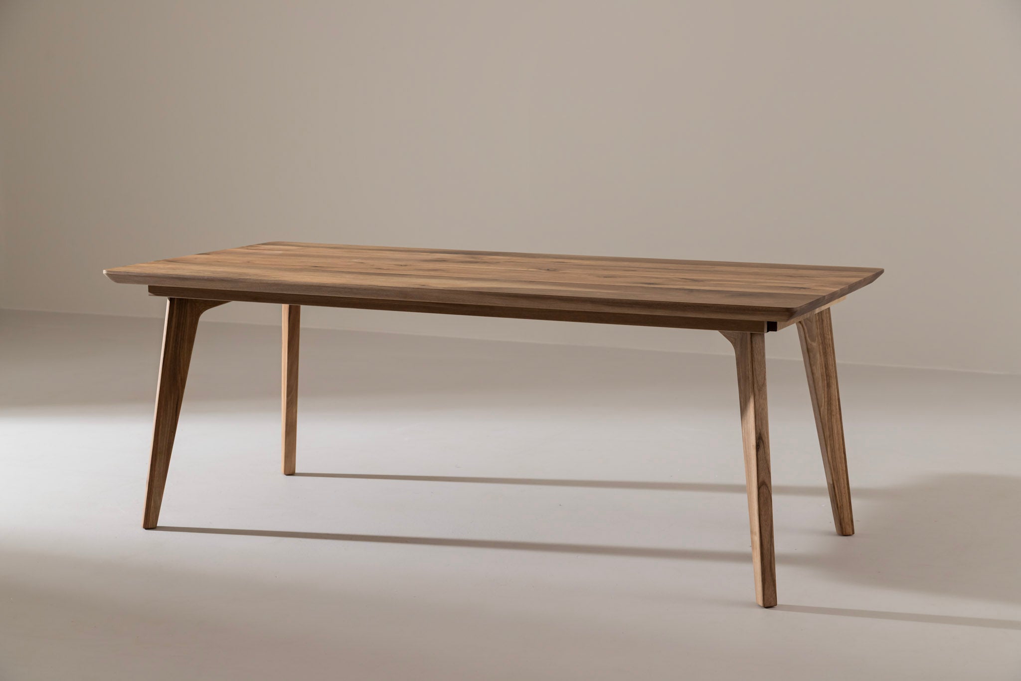 AMBER Walnut Extendable Dining Table