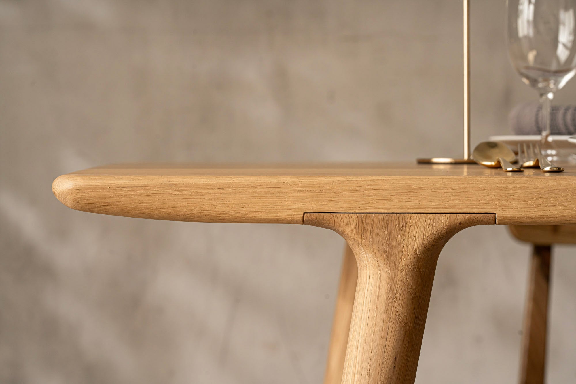 BRUNO | Oak Dining Set