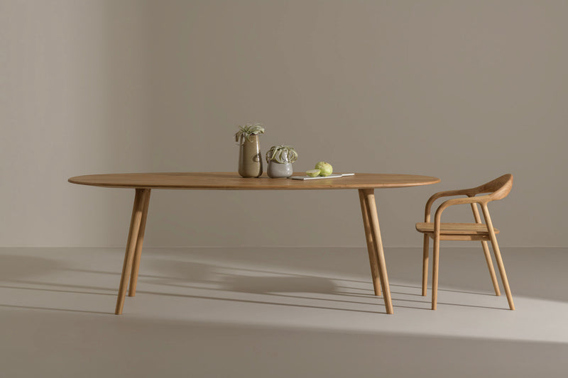LUCIA Oval Dining Table