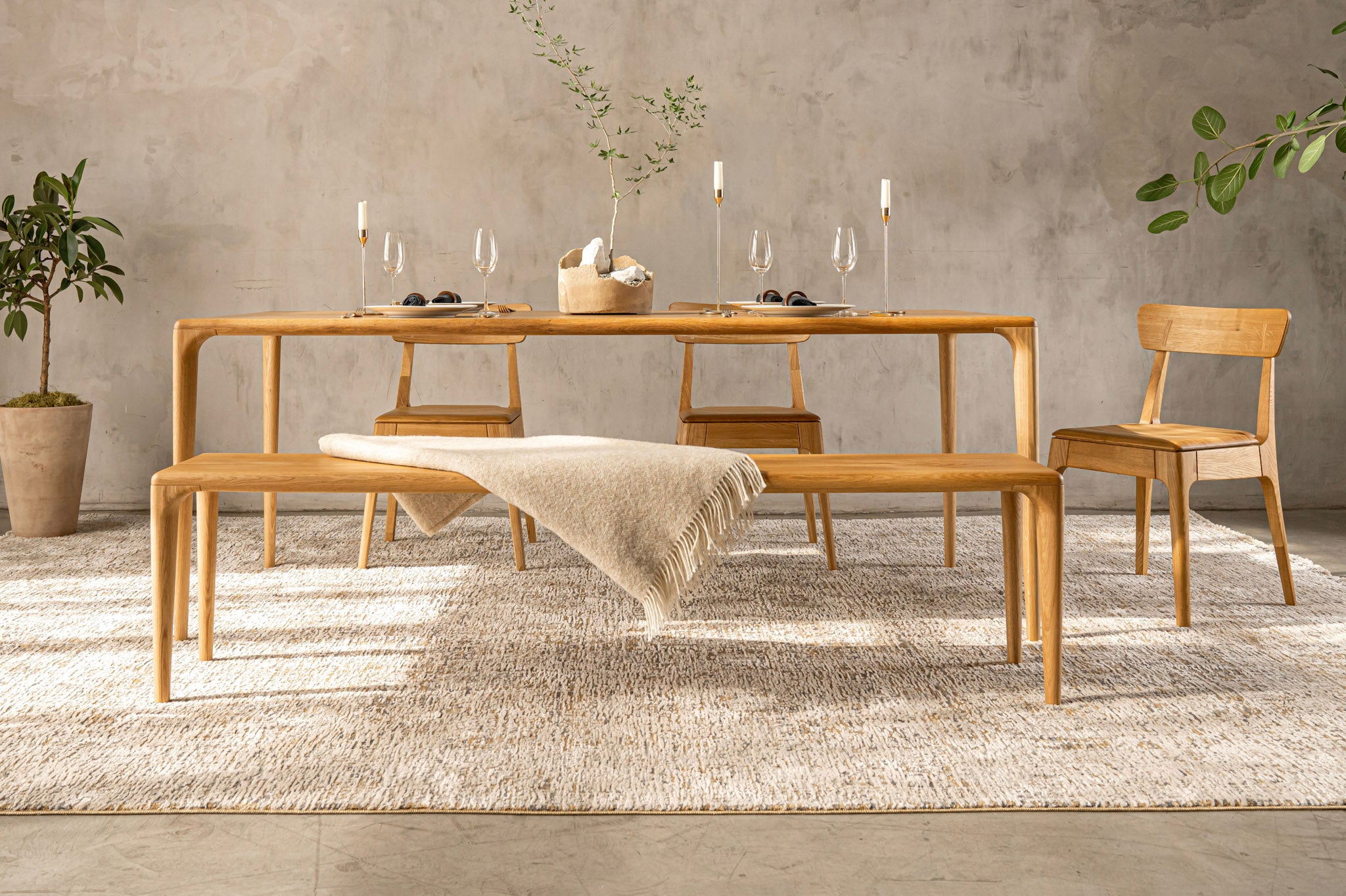 LÜNA | Bank aus Nussbaum