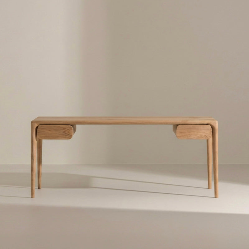 LÜNA Bureau