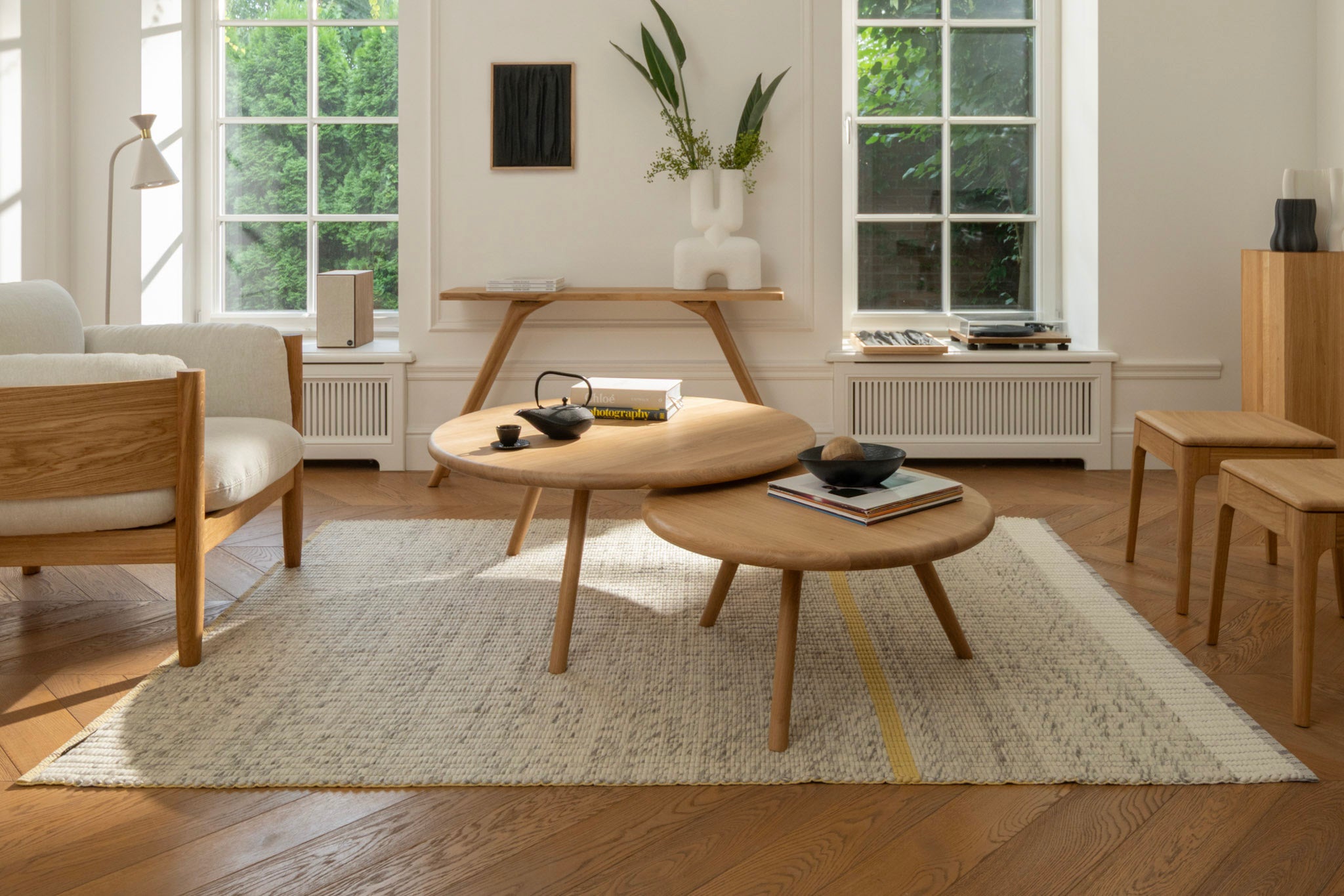 ARLEN | Round Coffee Table image 27