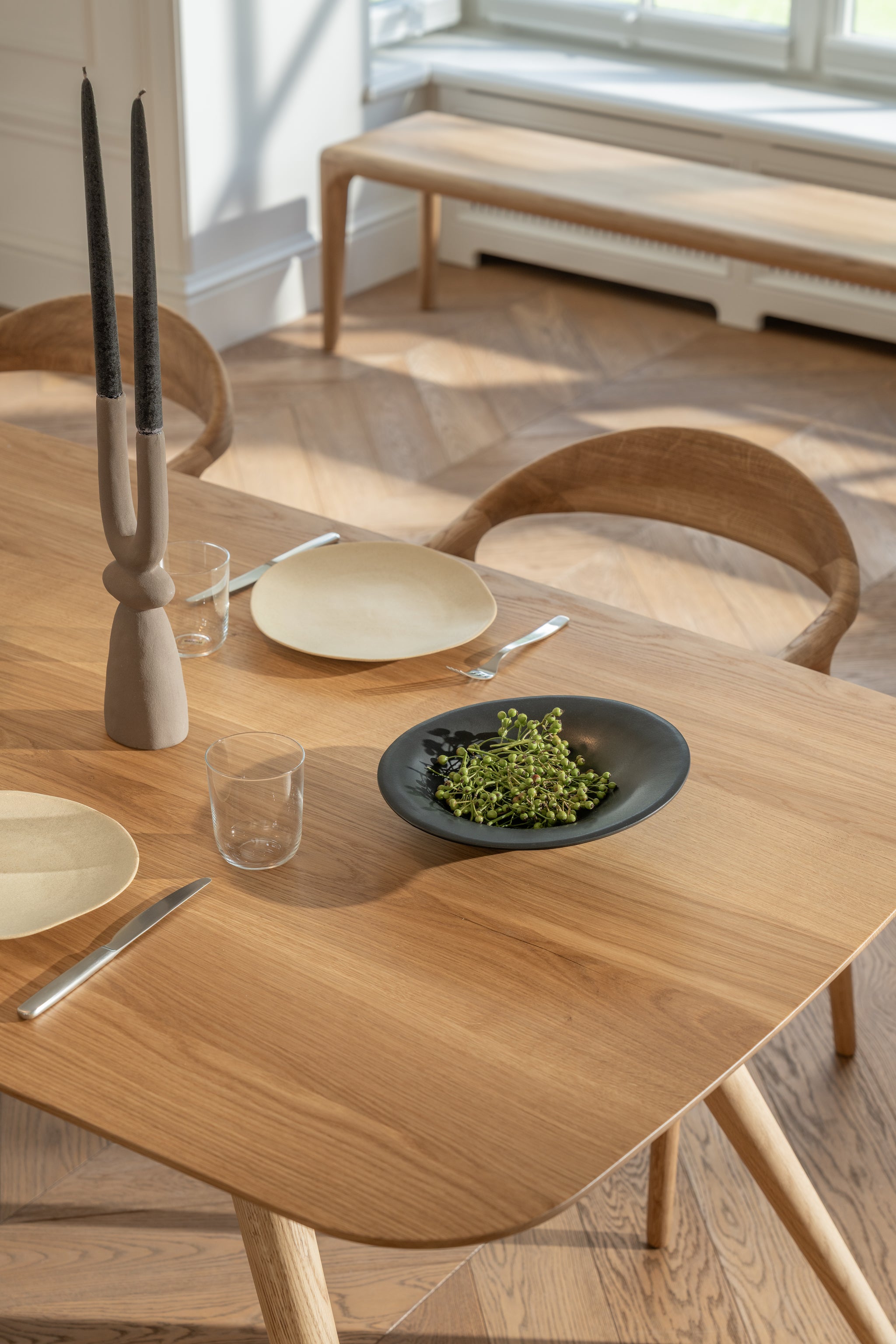 TAVI | Dining Table image 30
