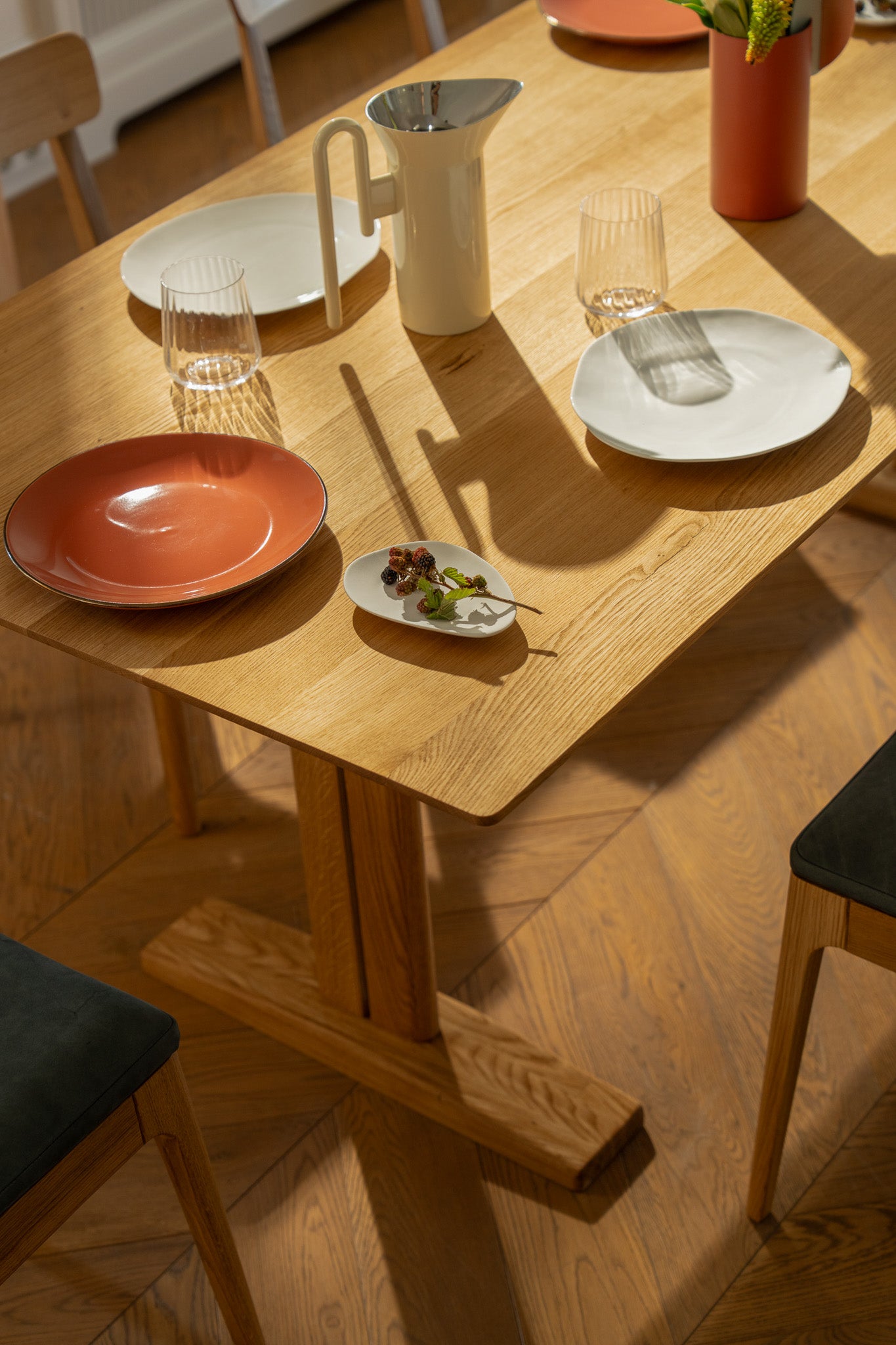 KAT Dining Table image 12