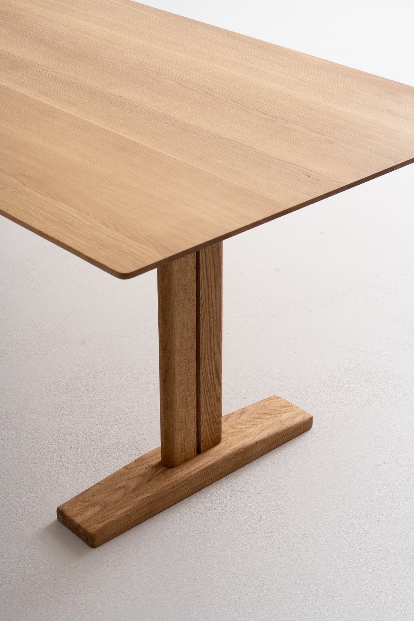 KAT Dining Table image 9