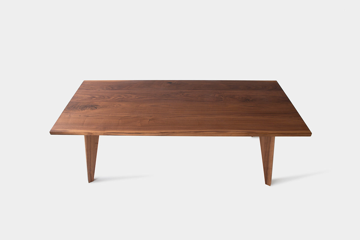 AMBER | Walnut Collection