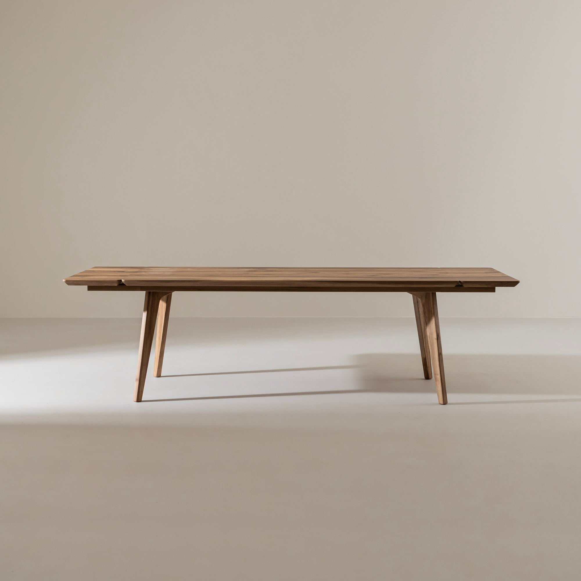 AMBER Walnut Extendable Dining Table