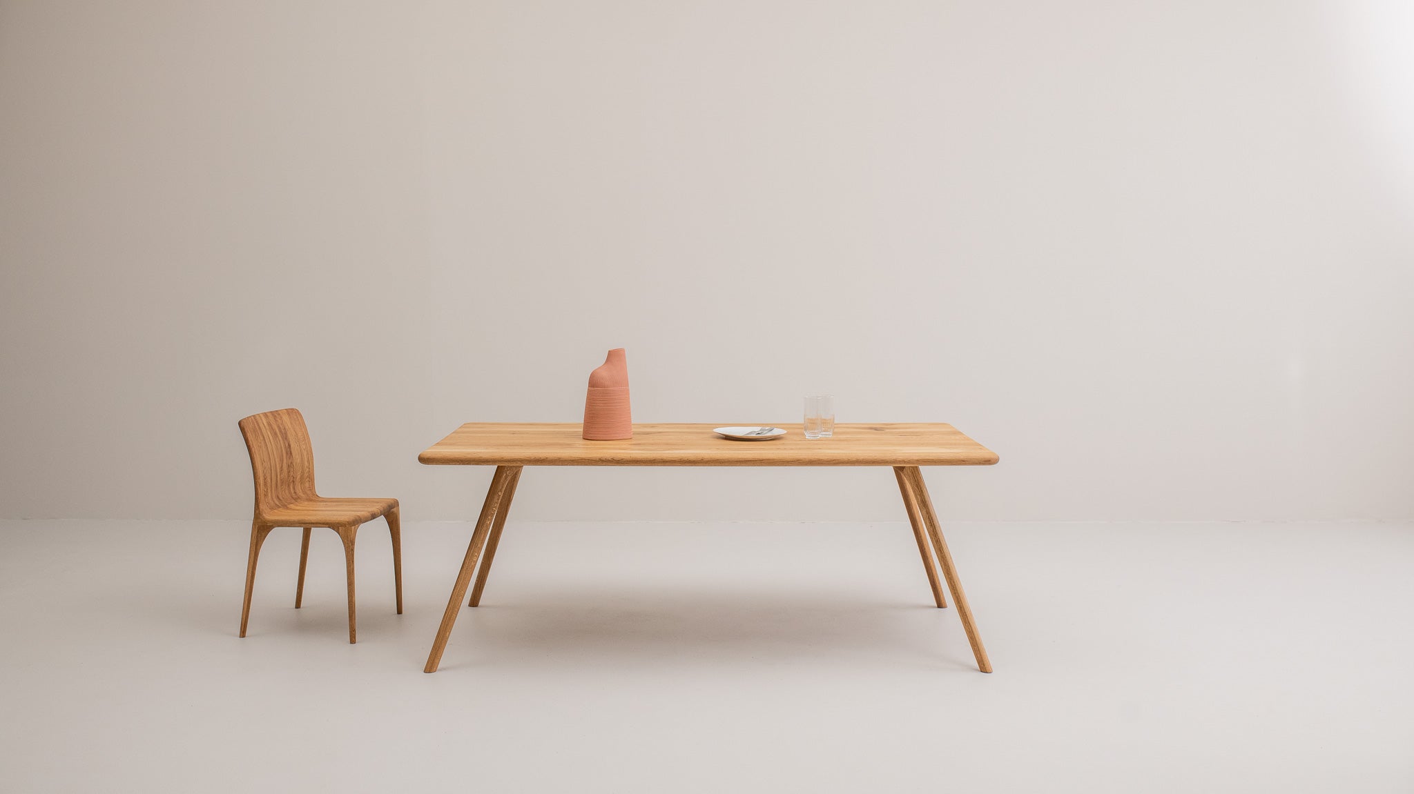 ARLEN Dining Tables image 1