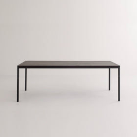 FRANKIE Buitentafel van gerookt essenhout