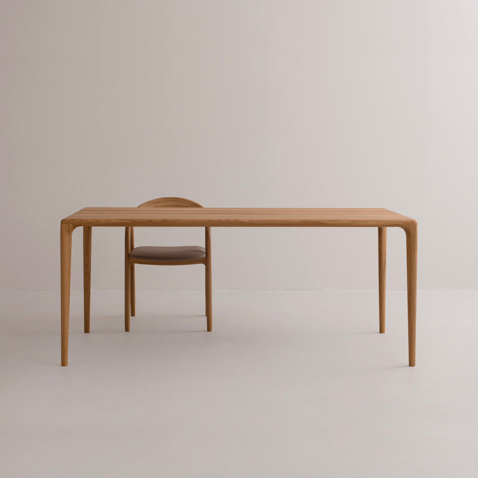LÜNA Dining Table image 67