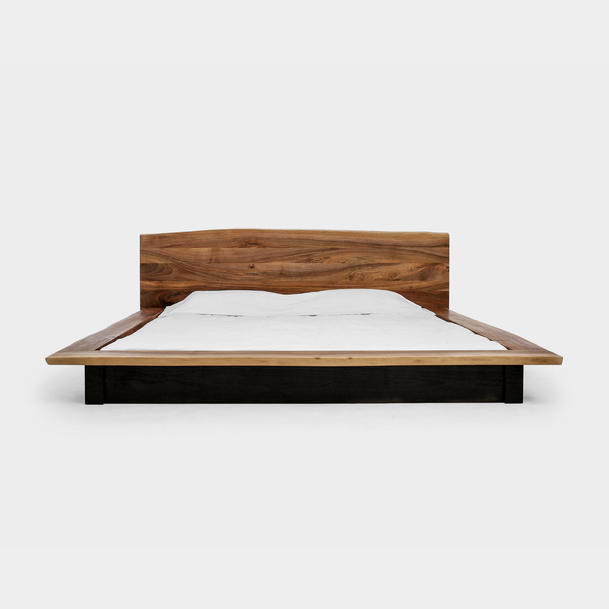 KAATJE | Bed Frame