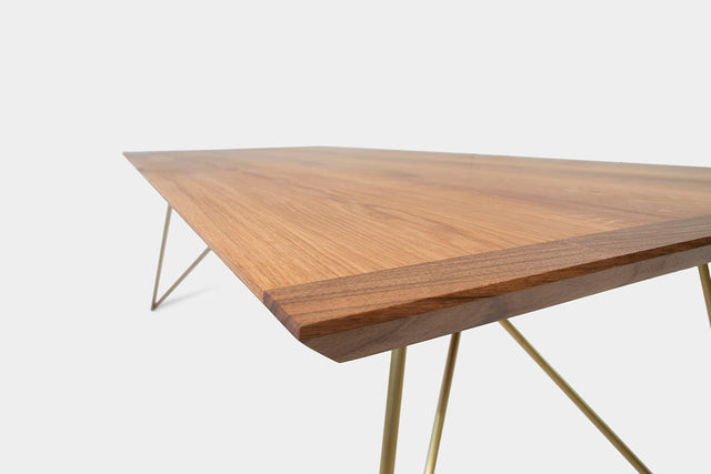 EVELIE | Mid-Century Modern Oak Dining Table