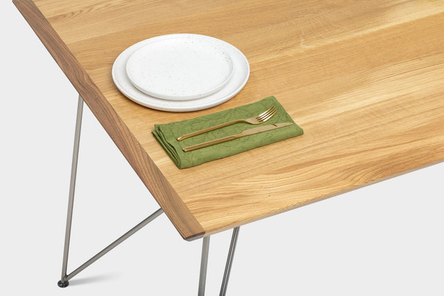 EVELIE | Mid-Century Modern Oak Dining Table