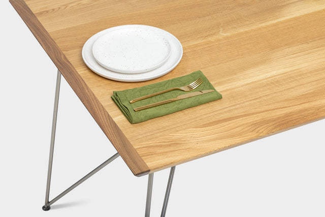EVELIE | Mid-Century Modern Oak Dining Table